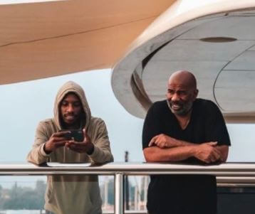 Broderick Harvey Jr. with his father Steve Harvey.